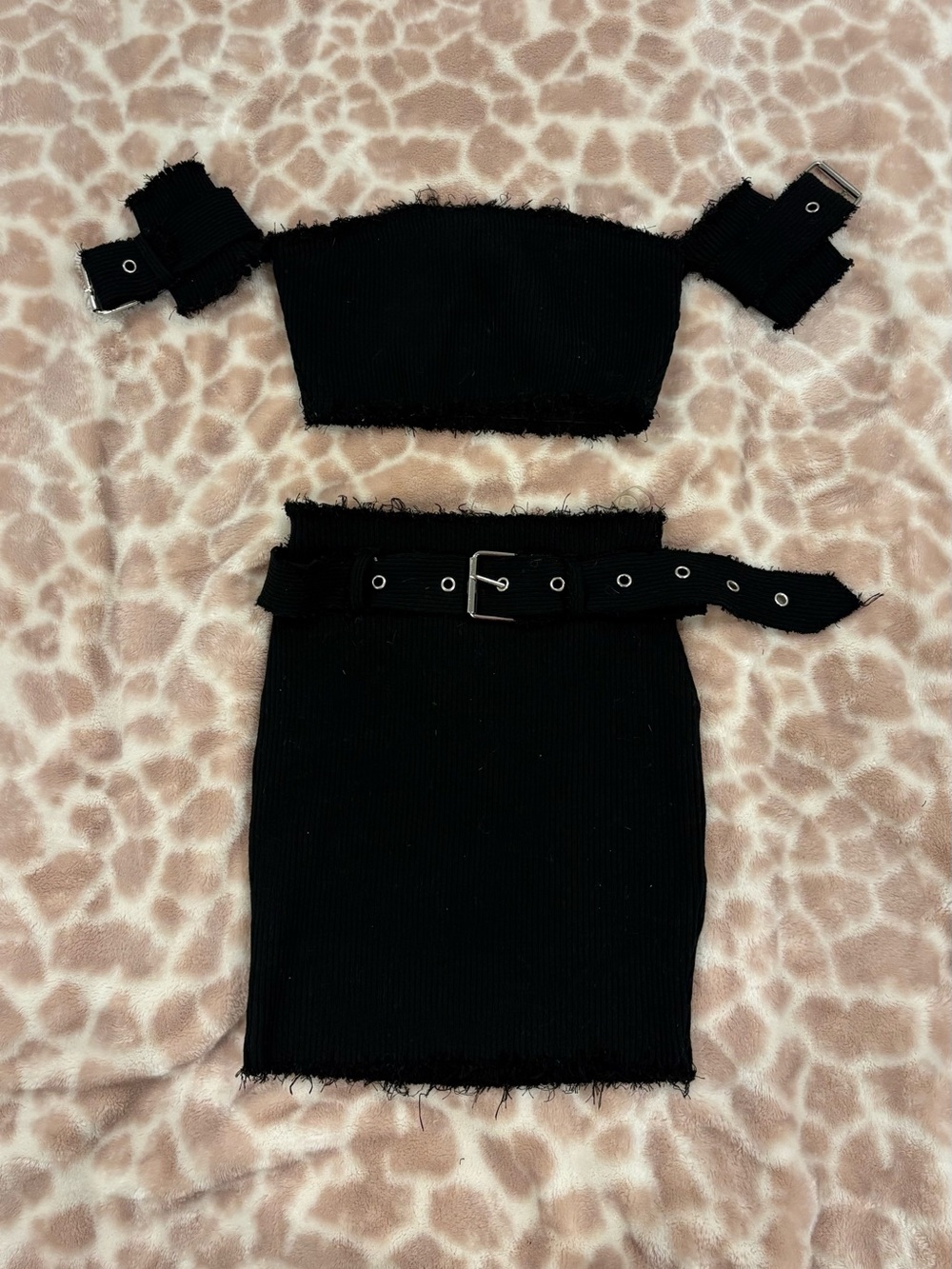 Fashion Nova Black Ribbed Two-Piece Skirt Set with Belt